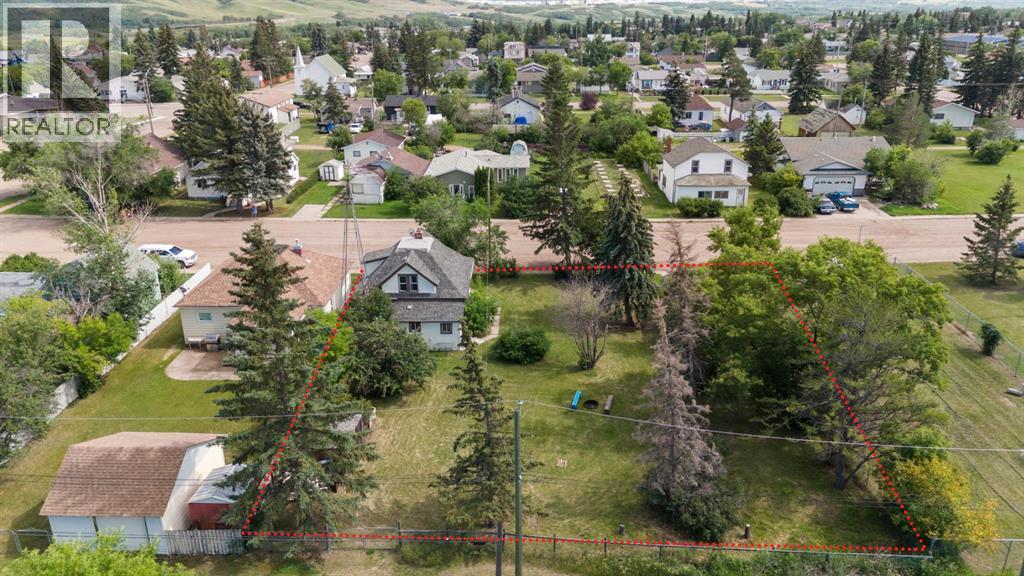 Photo 5 of 4928 51 Street, Hardisty AB