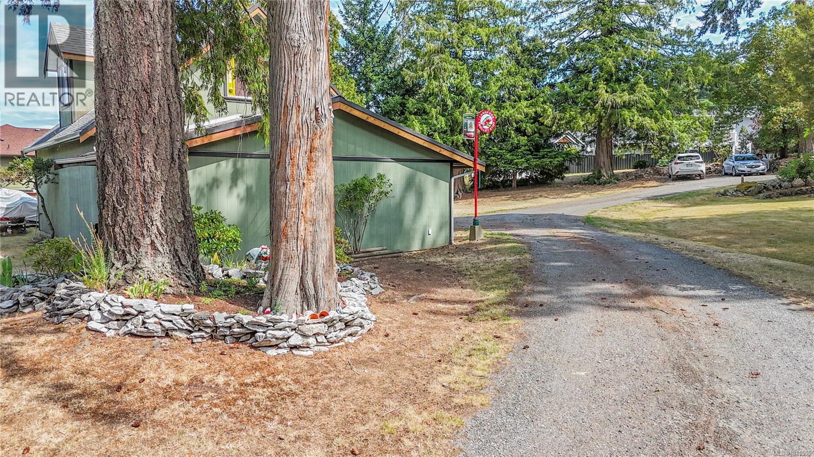 Photo 11 of 936 Walfred Rd, Langford BC