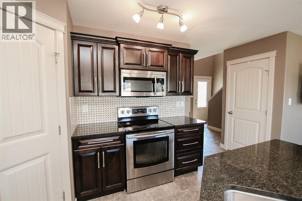 Photo 23 of 6 Almond Crescent, Blackfalds AB