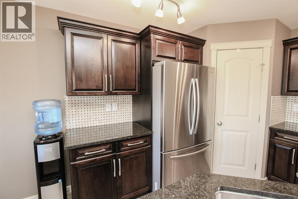 Photo 42 of 6 Almond Crescent, Blackfalds AB