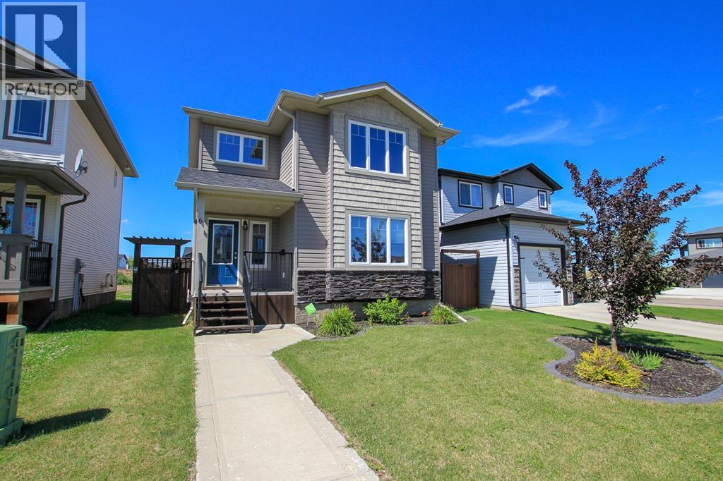 Photo 9 of 6 Almond Crescent, Blackfalds AB
