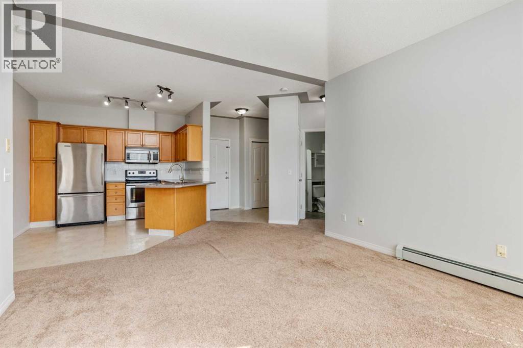 Single Family House for Sale in   Rocky Vista Park NW Rocky Ridge Calgary 