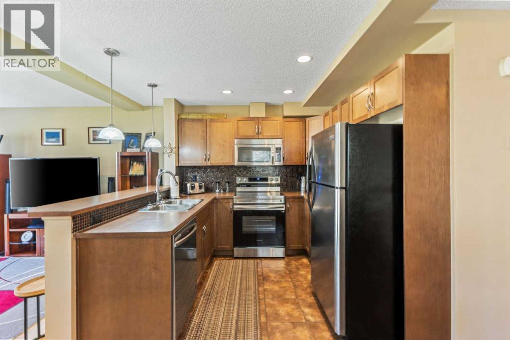 Single Family House for Sale in  Country Village Villas NE Country Hills Village Calgary 