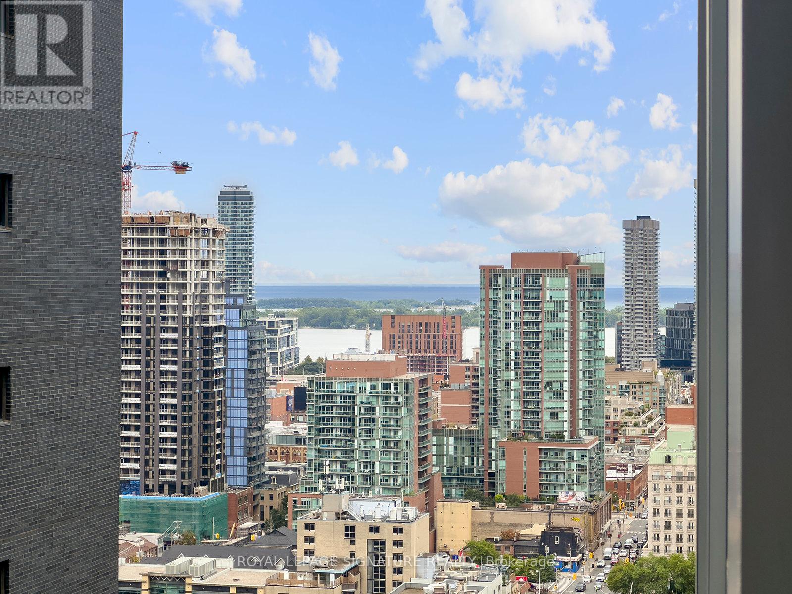 Photo 16 of 2501 77 Mutual Street, Toronto ON