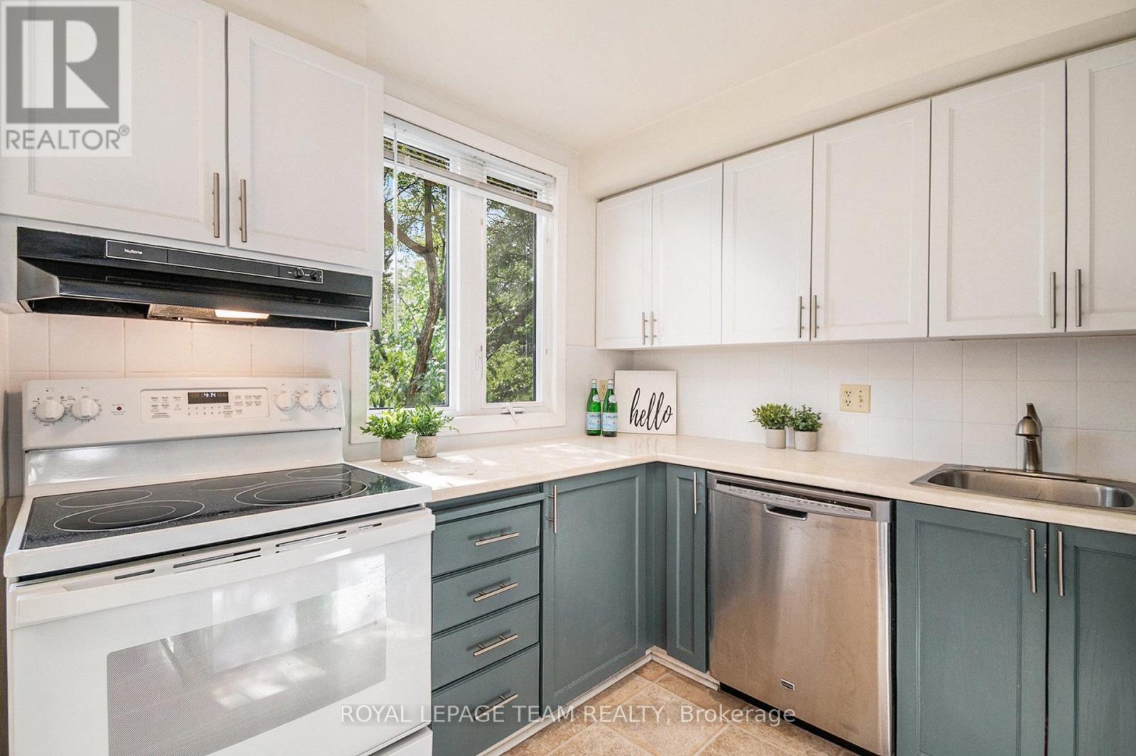 Photo 6 of B 6720 Jeanne Darc Boulevard, Ottawa ON