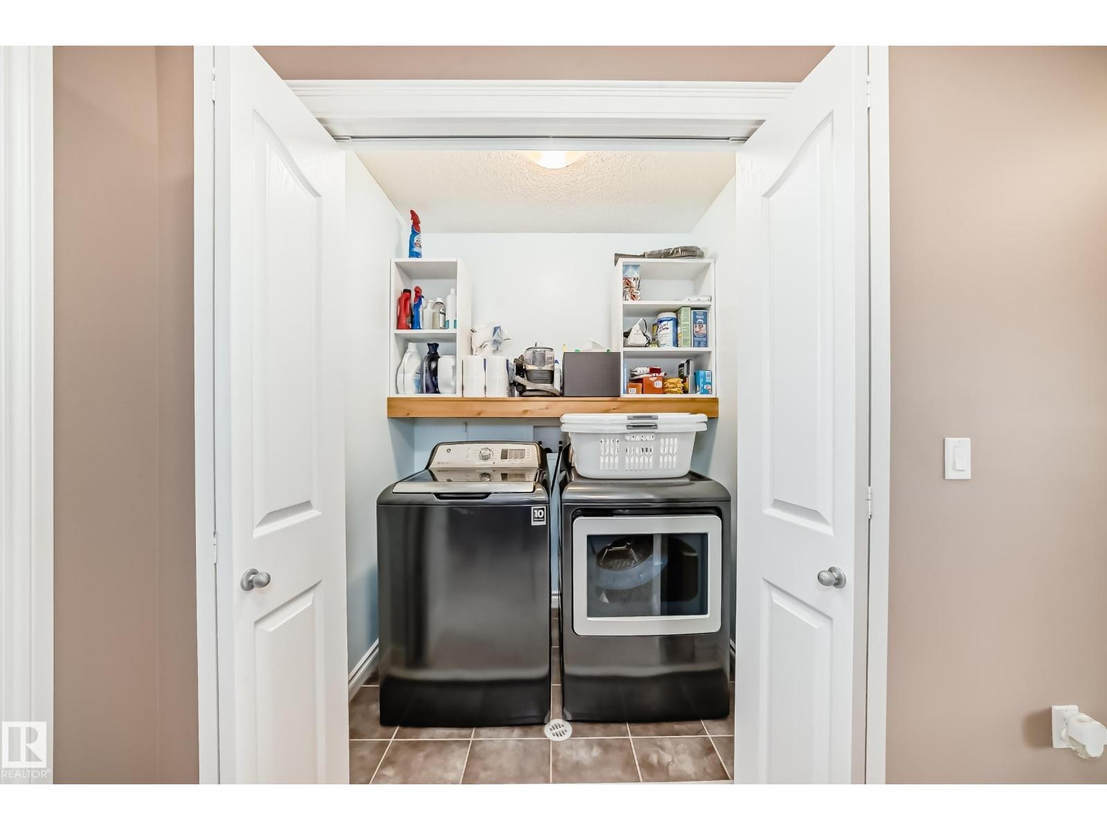 Photo 20 of 16813 120 St Nw Nw, Edmonton AB