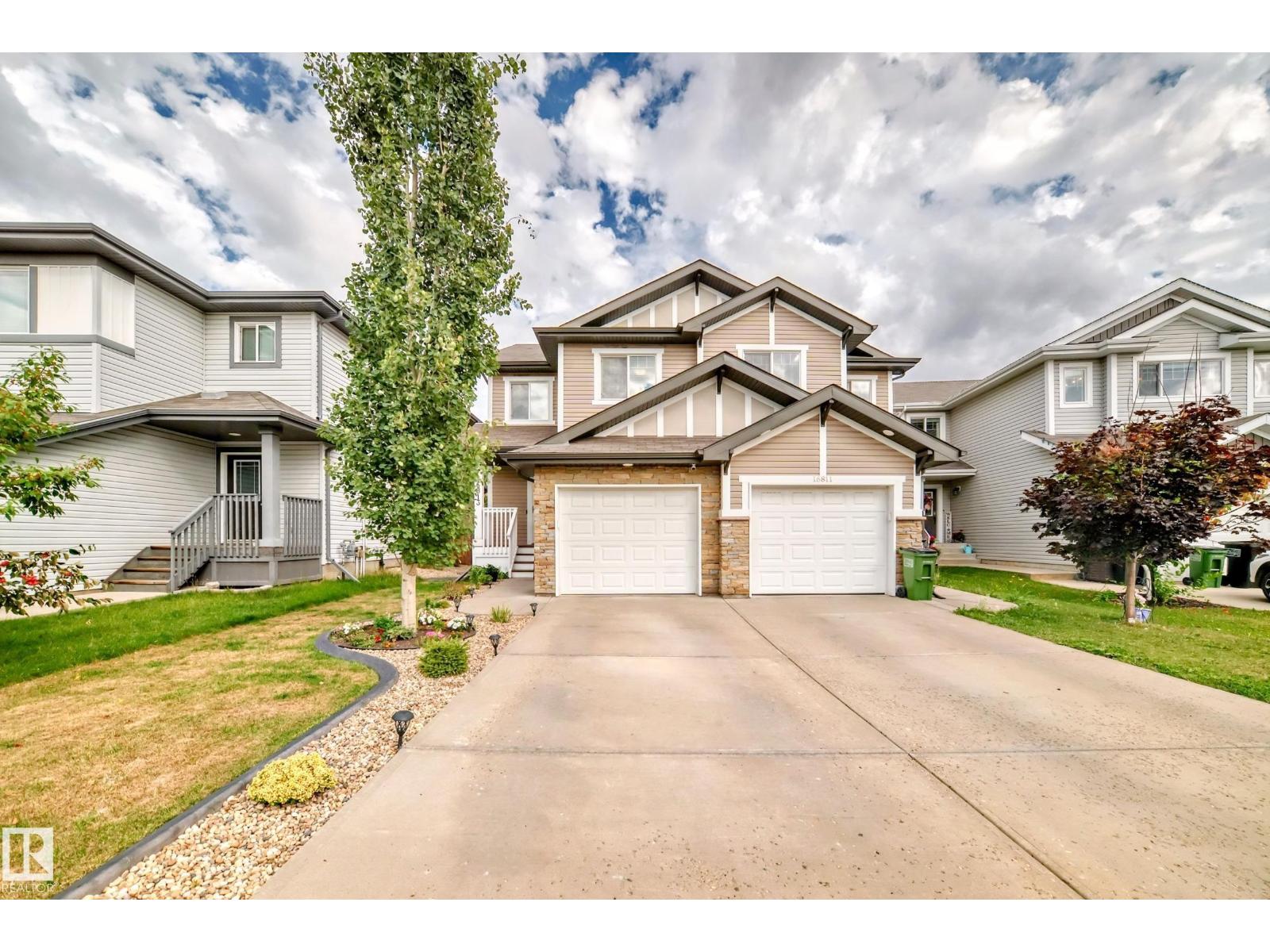 Photo 8 of 16813 120 St Nw Nw, Edmonton AB