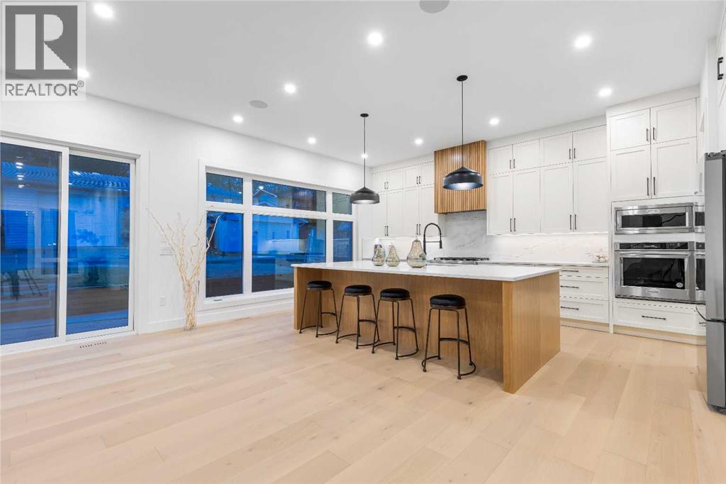 Single Family House for Sale in   Avenue NW Montgomery Calgary 