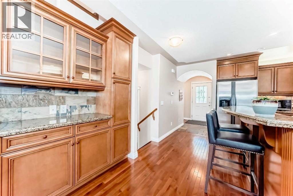 Single Family House for Sale in   Avenue NW West Hillhurst Calgary 