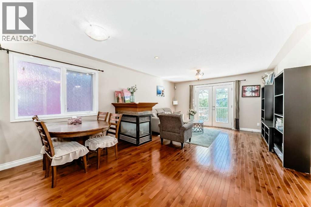 Single Family House for Sale in   Avenue NW West Hillhurst Calgary 