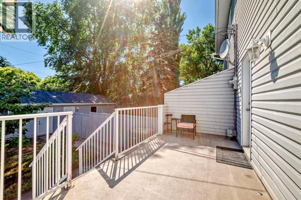 Single Family House for Sale in   Avenue NW West Hillhurst Calgary 
