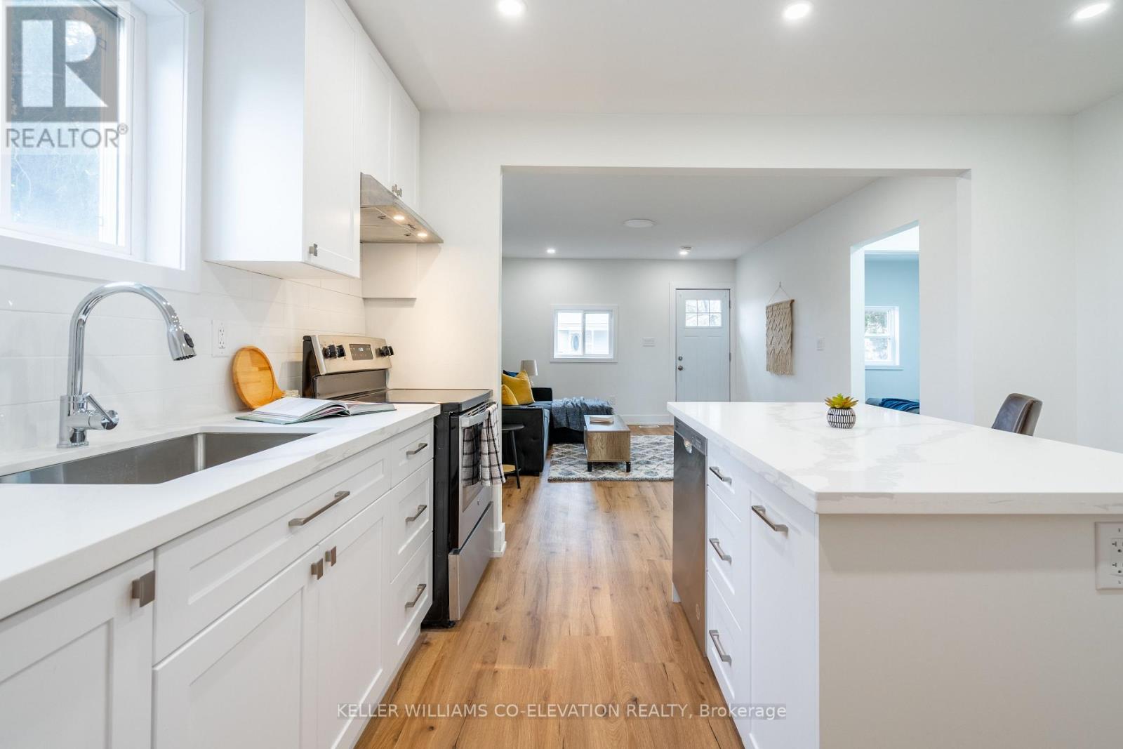 Photo 11 of 1 50 Martin Street, Thorold ON