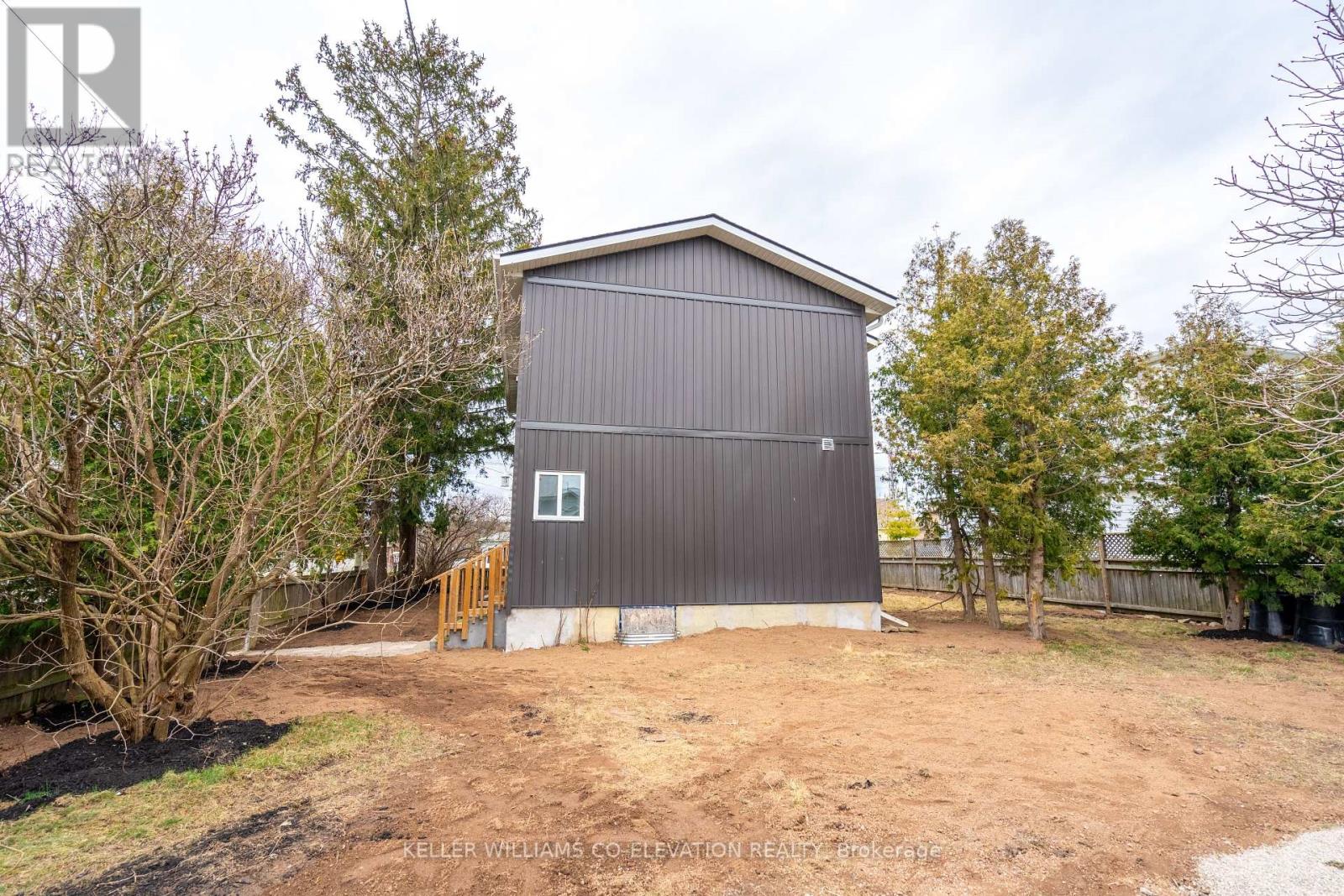 Photo 24 of 1 50 Martin Street, Thorold ON