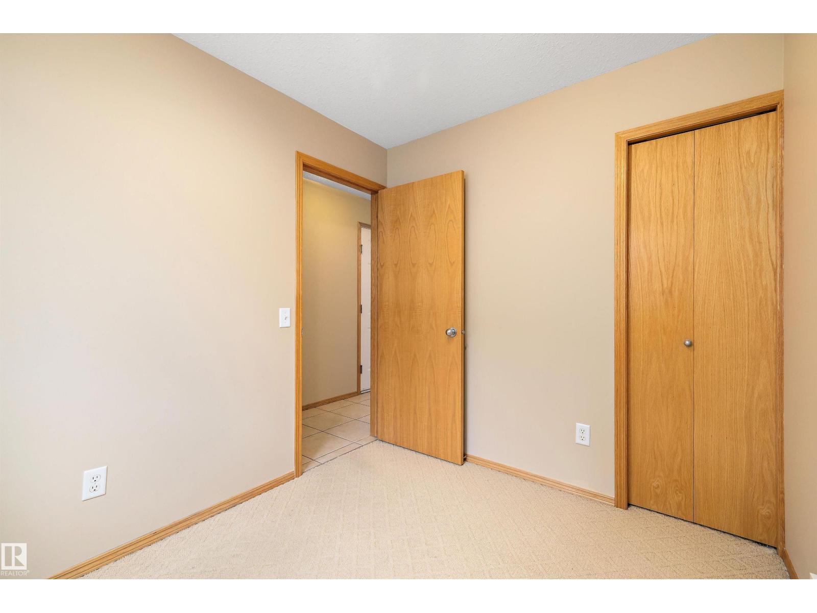 Photo 26 of 16227 84 St Nw, Edmonton AB