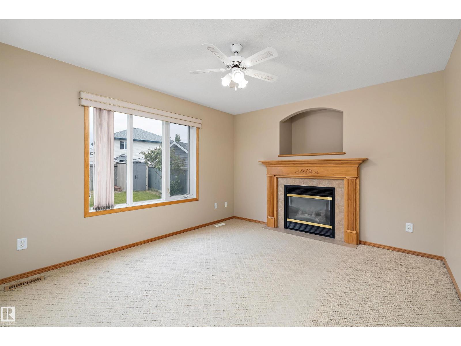 Photo 15 of 16227 84 St Nw, Edmonton AB