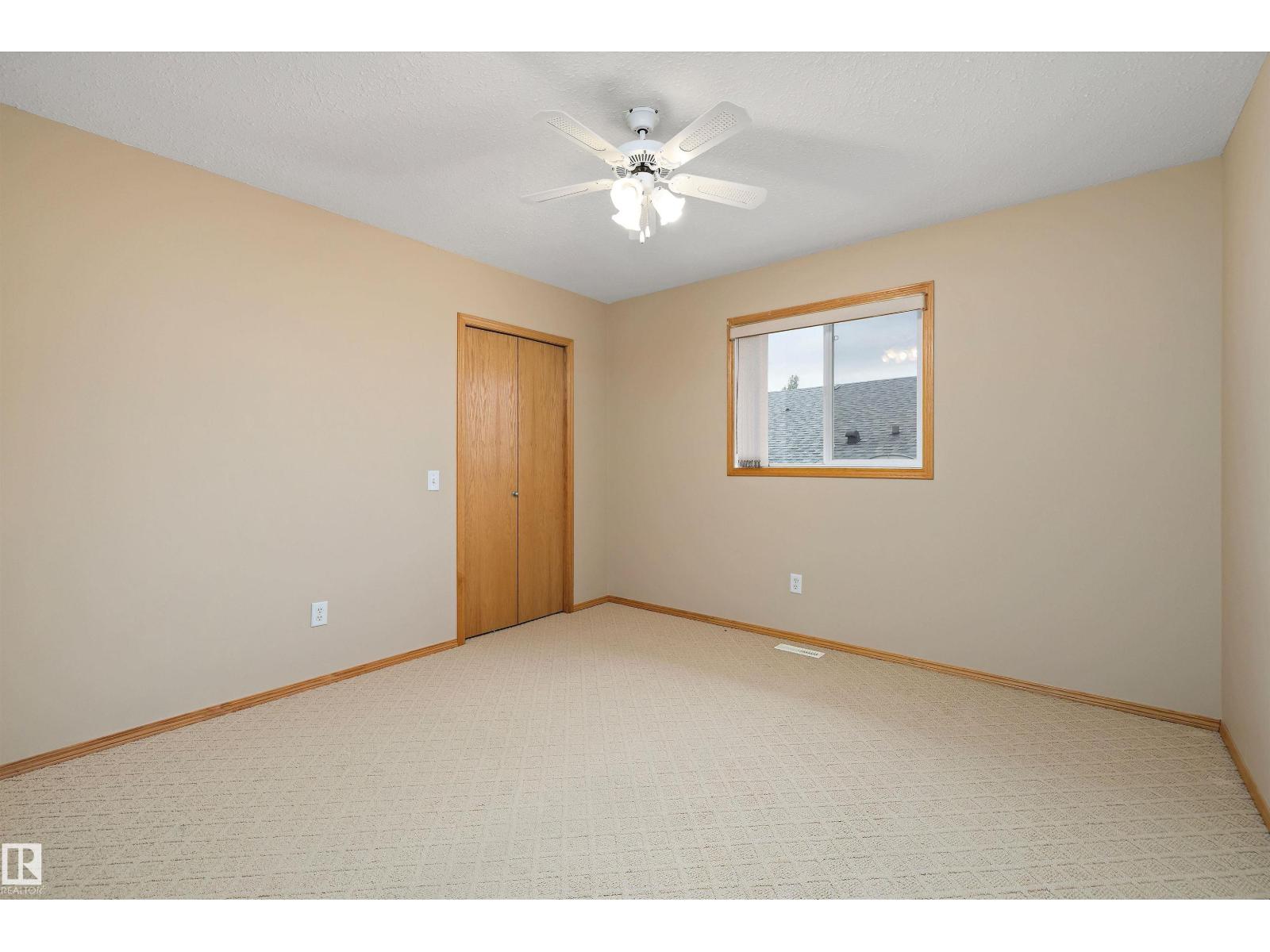 Photo 35 of 16227 84 St Nw, Edmonton AB