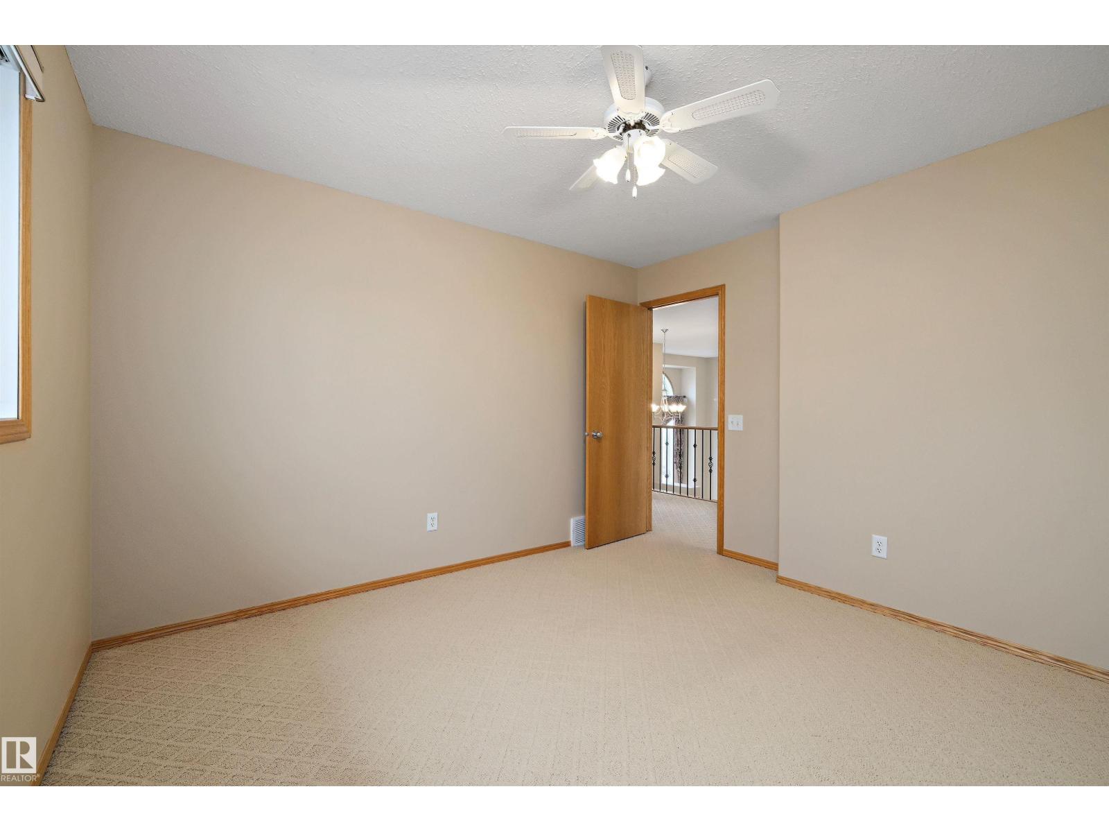 Photo 37 of 16227 84 St Nw, Edmonton AB