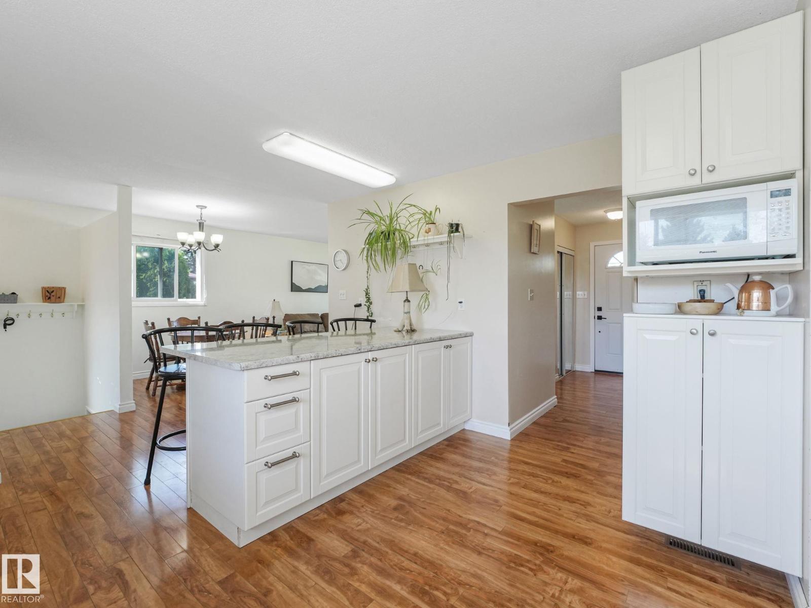 Photo 49 of 119 Willow Dr, Wetaskiwin AB