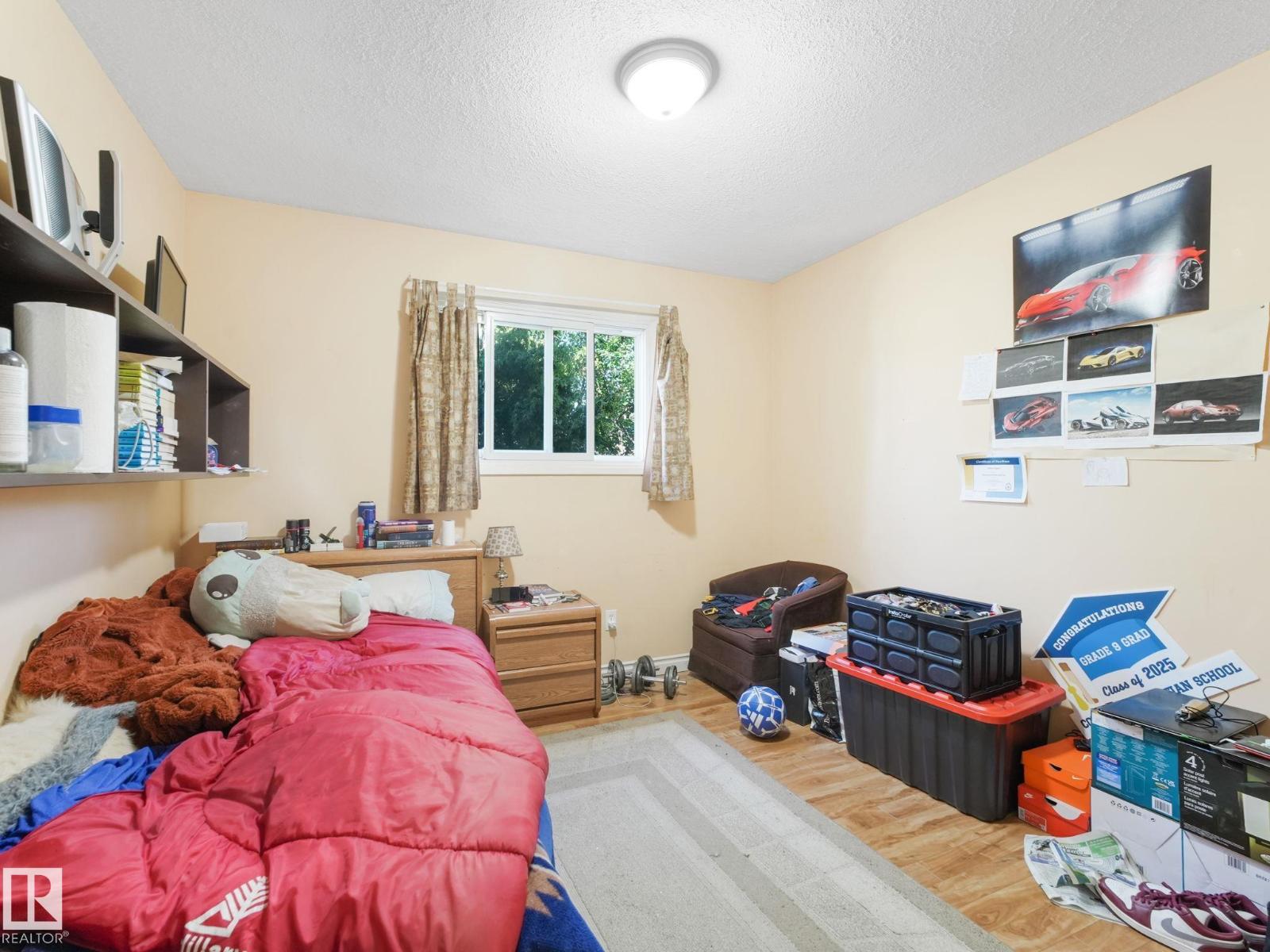 Photo 14 of 119 Willow Dr, Wetaskiwin AB