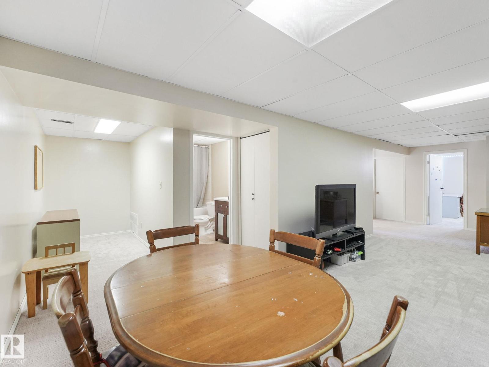 Photo 46 of 119 Willow Dr, Wetaskiwin AB