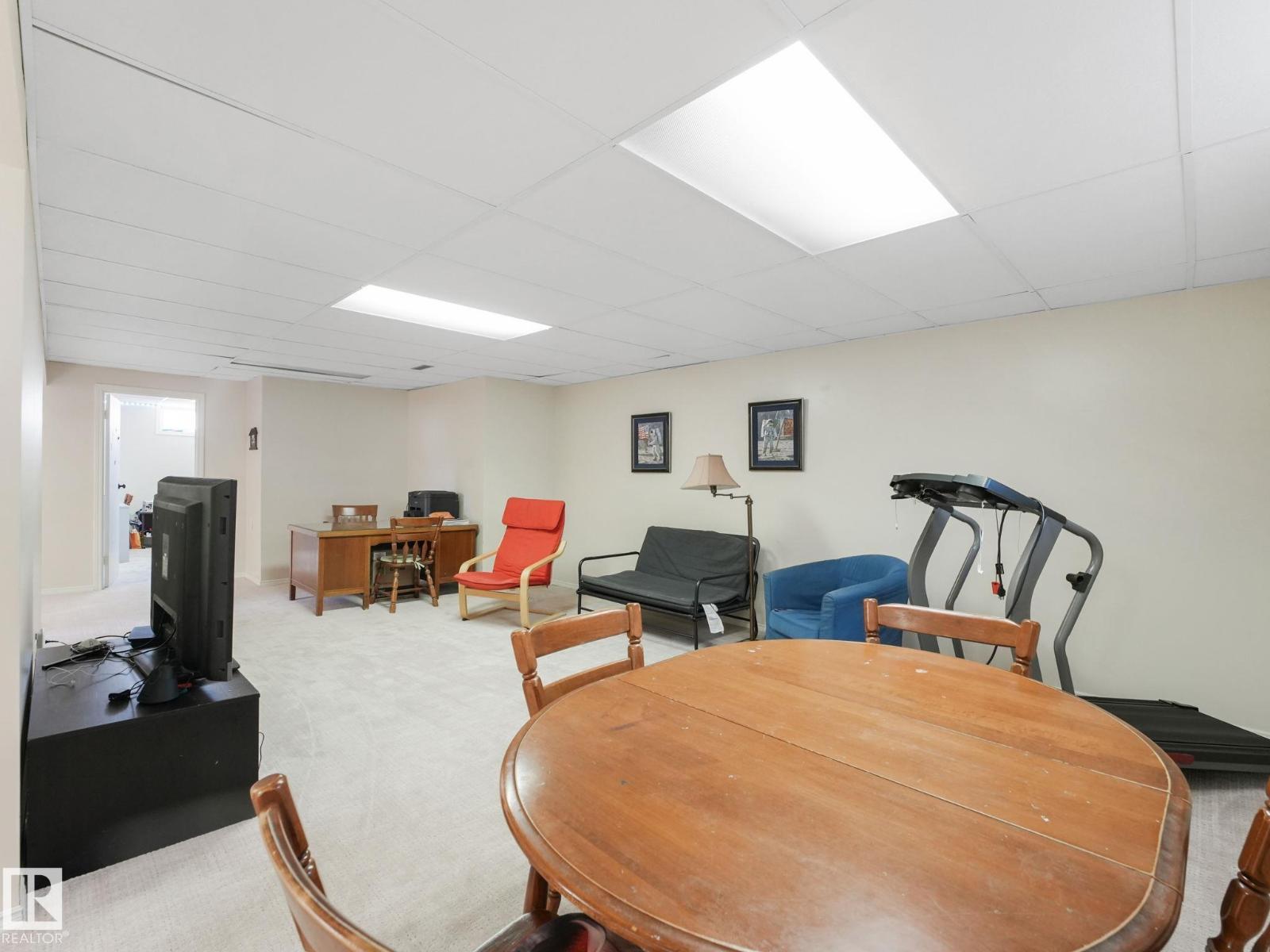 Photo 59 of 119 Willow Dr, Wetaskiwin AB