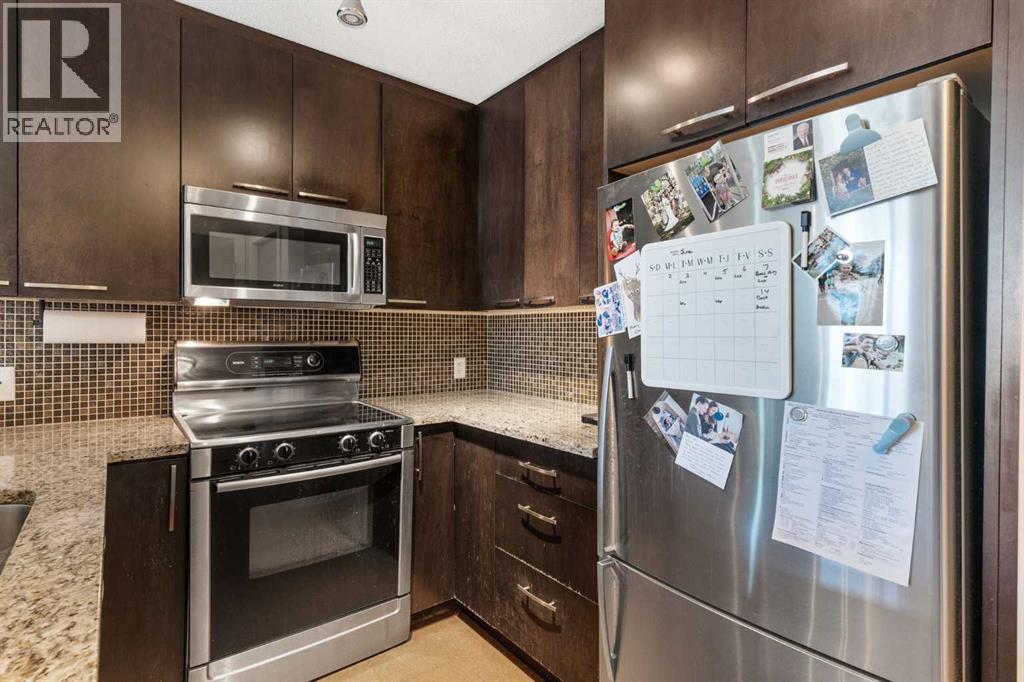 Single Family House for Sale in    Avenue SW Mission Calgary 
