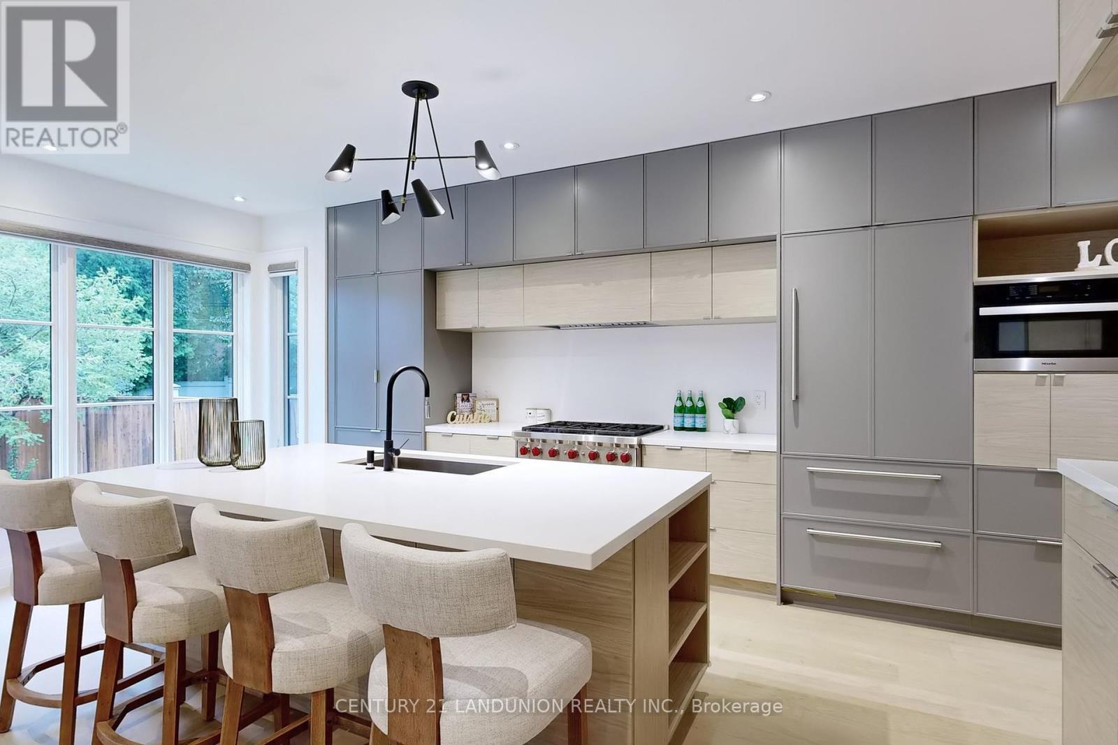 Photo 27 of 46 Elmsthorpe Avenue, Toronto ON