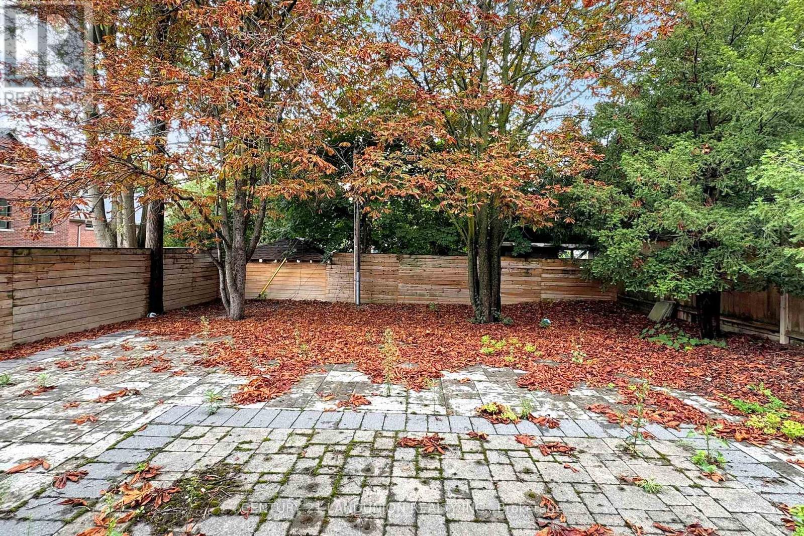Photo 37 of 46 Elmsthorpe Avenue, Toronto ON