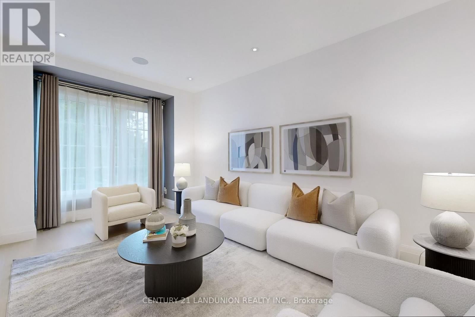 Photo 22 of 46 Elmsthorpe Avenue, Toronto ON