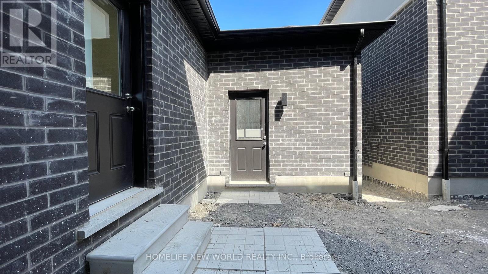 Photo 15 of 341 Coronation Road, Whitby ON