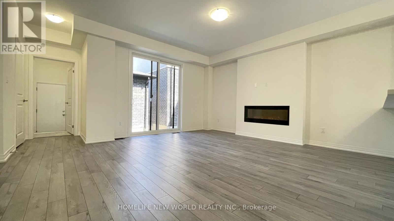 Photo 6 of 341 Coronation Road, Whitby ON