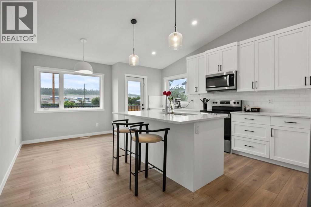 Photo 3 of 335 Sheep River Place, Okotoks AB