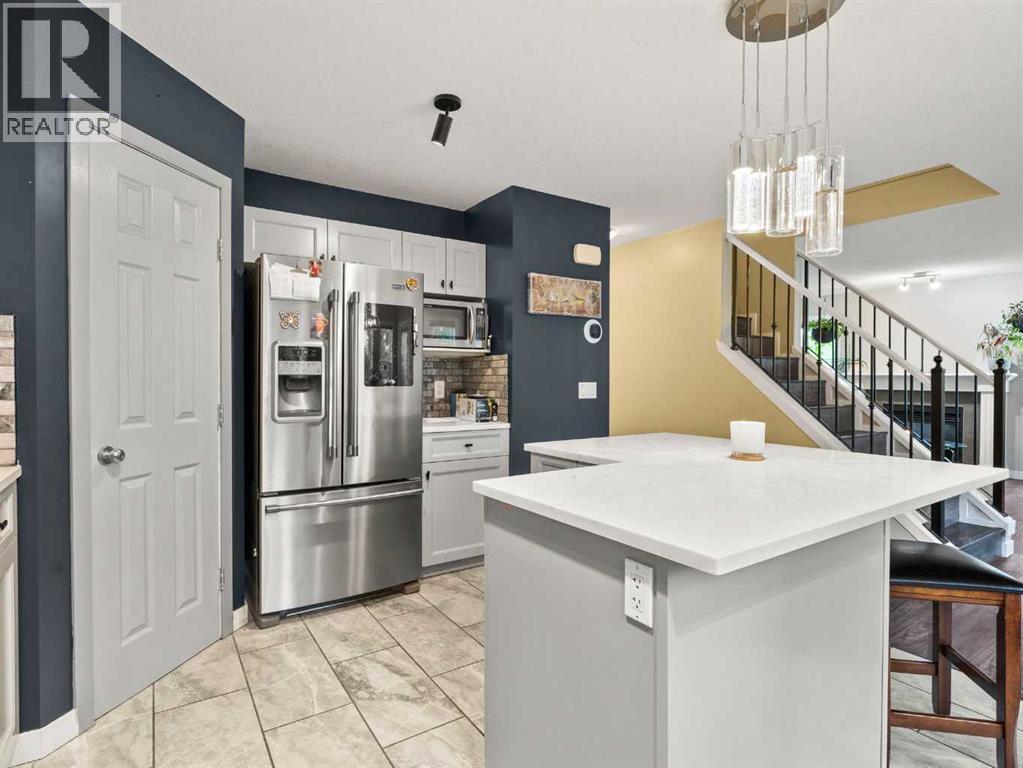 Photo 19 of 169 Cimarron Drive, Okotoks AB