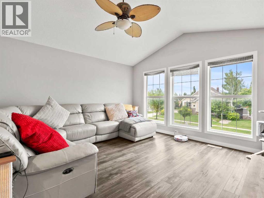 Photo 36 of 169 Cimarron Drive, Okotoks AB