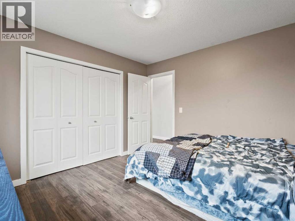 Photo 31 of 169 Cimarron Drive, Okotoks AB