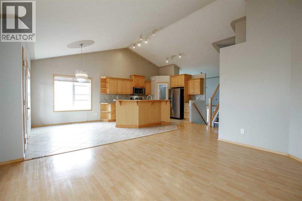 Photo 26 of 43 Lindman Close, Sylvan Lake AB