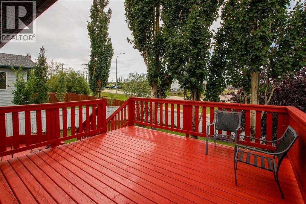 Photo 35 of 43 Lindman Close, Sylvan Lake AB