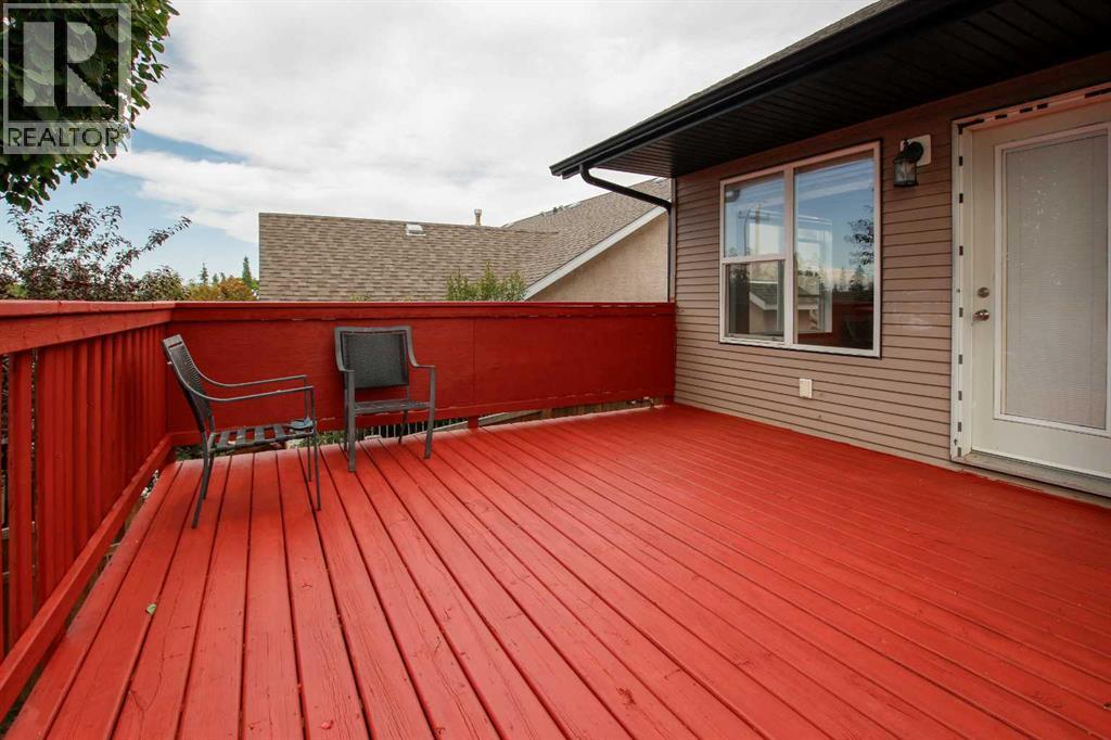 Photo 13 of 43 Lindman Close, Sylvan Lake AB