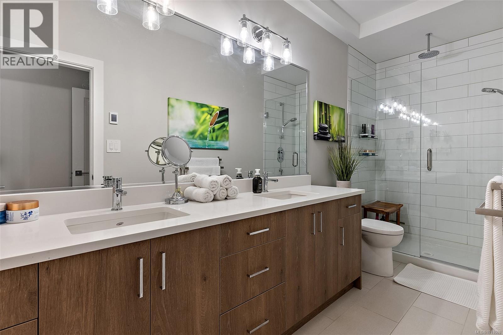 Photo 14 of 1283 Centauri Dr, Langford BC