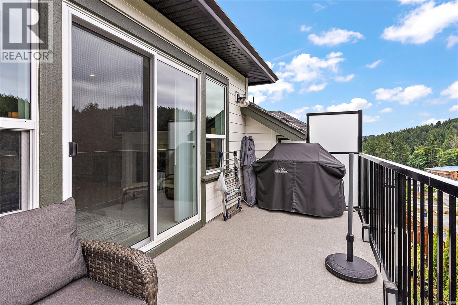 Photo 8 of 1283 Centauri Dr, Langford BC