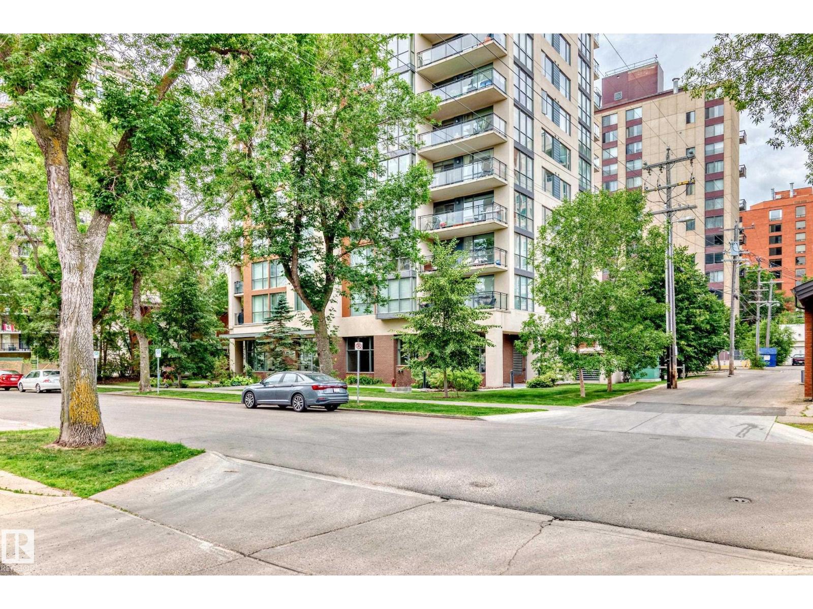 Photo 42 of 203 10046 117 St Nw, Edmonton AB