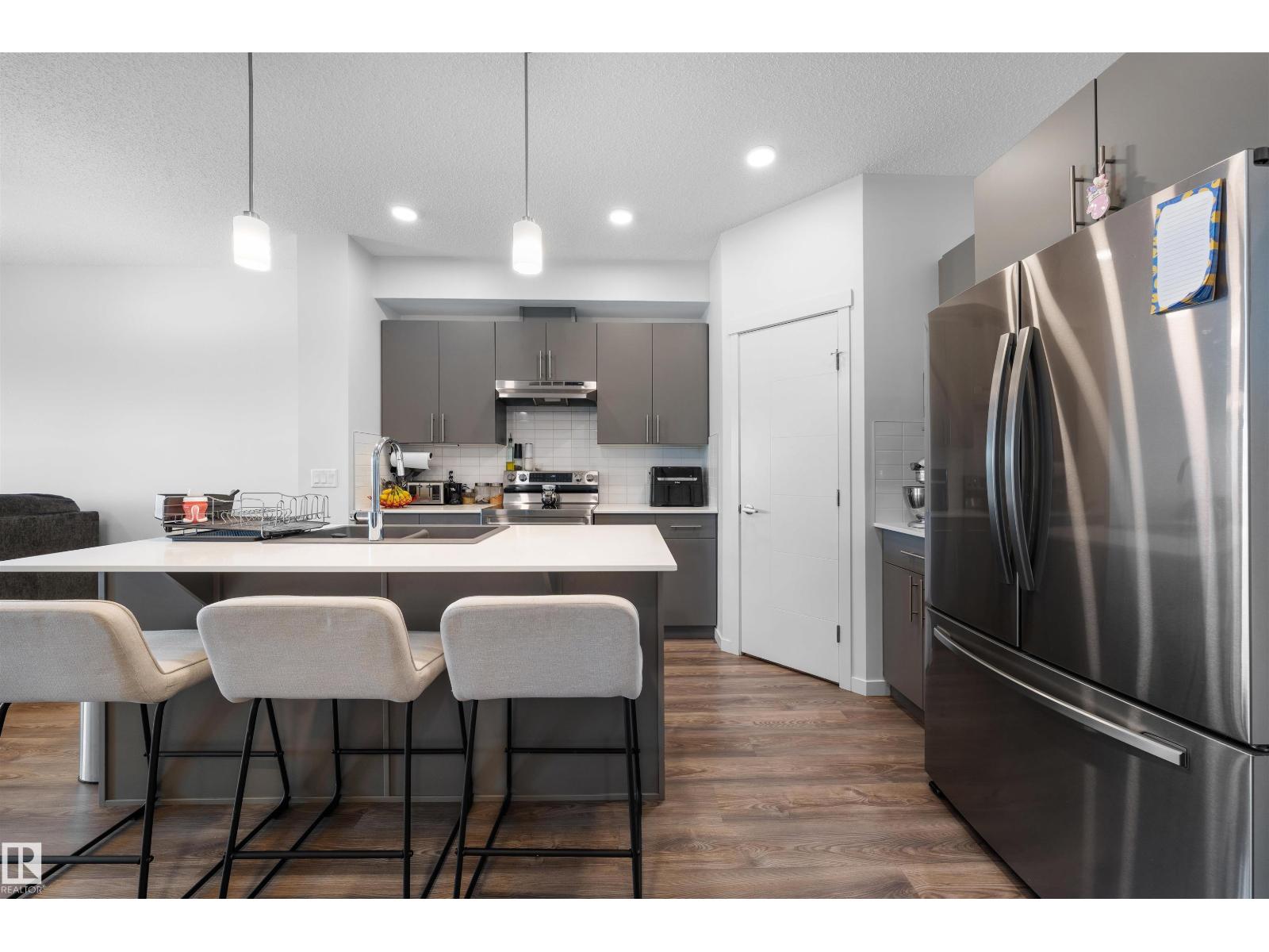 Photo 9 of 11959 35 Av Sw Sw, Edmonton AB