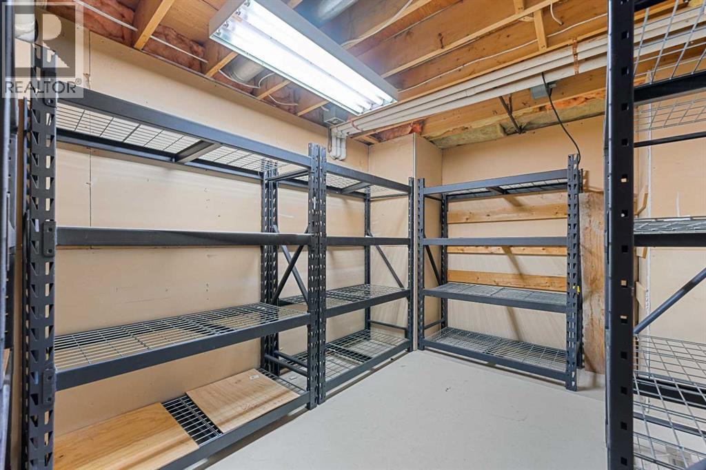 Single Family House for Sale in  Scenic Way NW Scenic Acres Calgary 