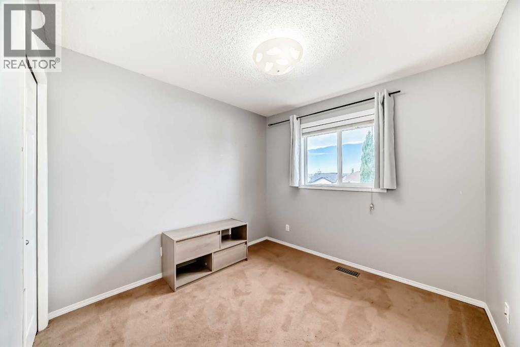 Single Family House for Sale in  Covepark Drive NE Coventry Hills Calgary 
