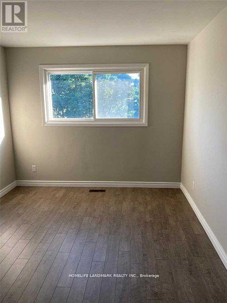 Photo 16 of Upper 120 Micmac Crescent, Toronto ON