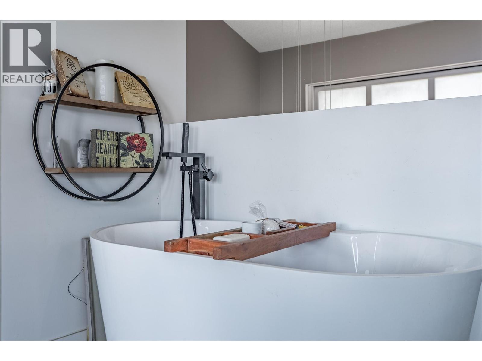  3069 Ourtoland Road, West Kelowna