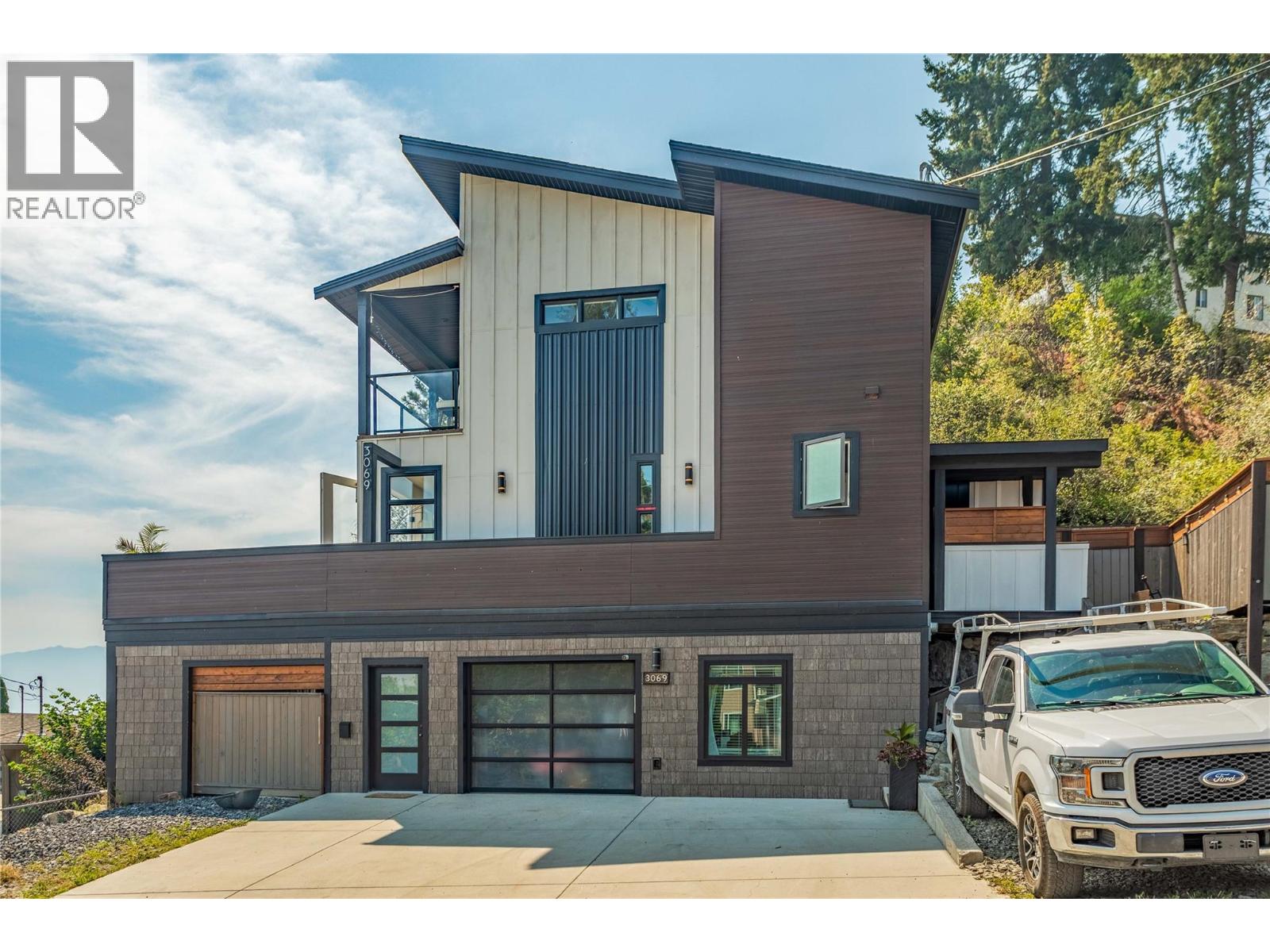  3069 Ourtoland Road, West Kelowna