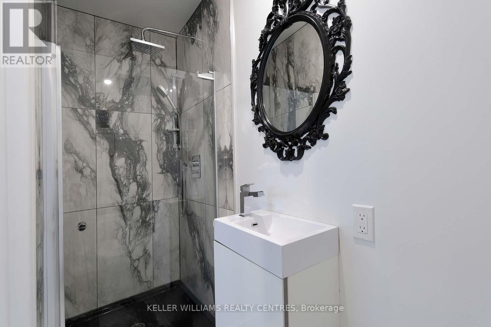 Photo 16 of 900 Henry Street, Whitby ON
