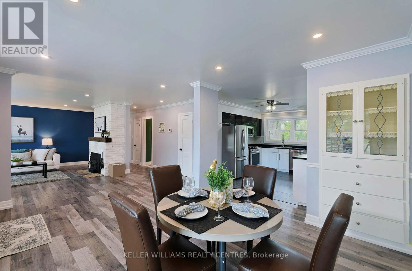 Photo 8 of 900 Henry Street, Whitby ON