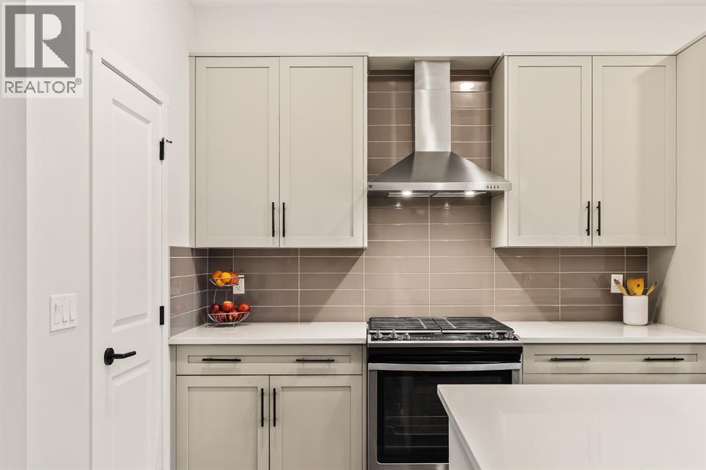 Photo 12 of 422 Walgrove Way Se, Calgary AB